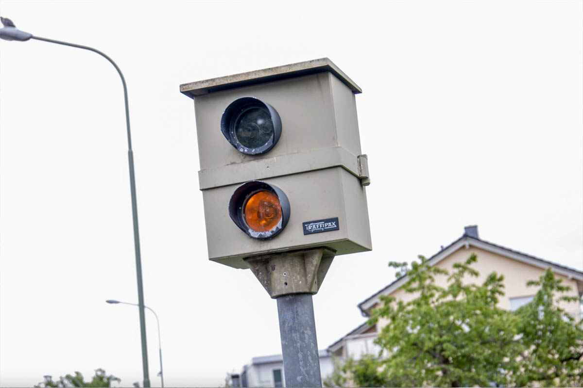 control on route with special speed limit for motorcyclists