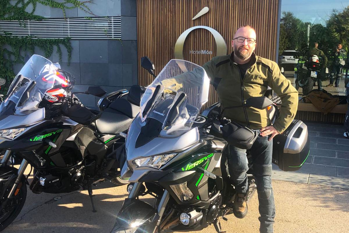 Prima impressione della Kawasaki Versys 1100 SE 2025 dopo i test in Spagna