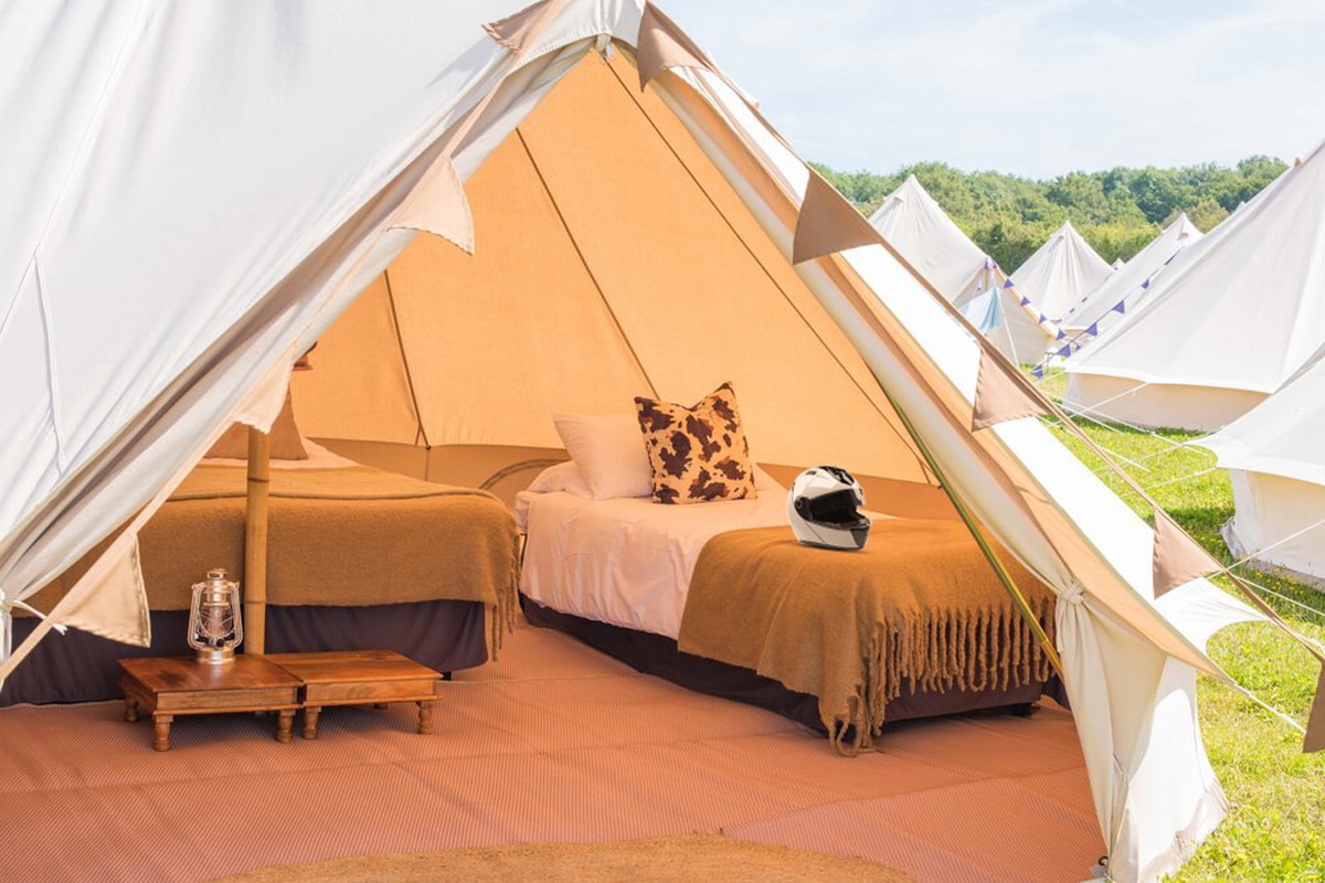 Metzeler TT Village Glamping op Isle of Man